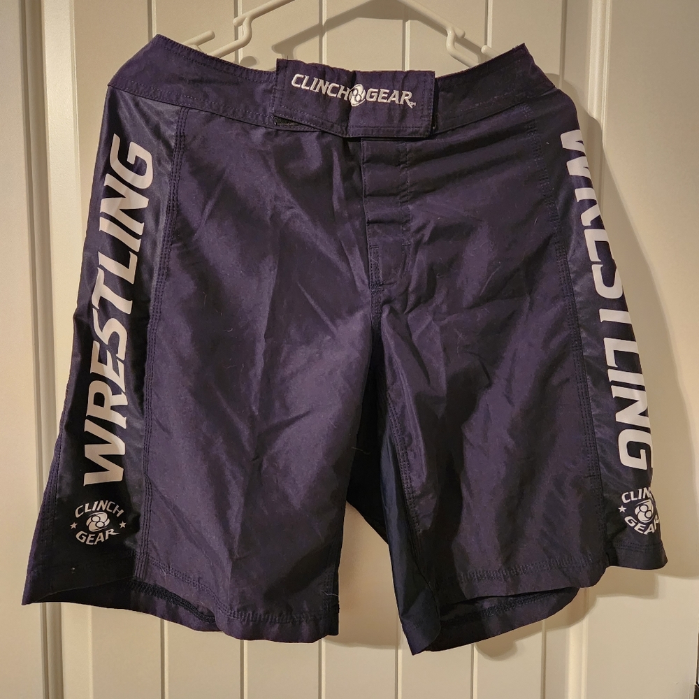 Clinch Gear Fighting/Training/Wrestling Shorts Mens size 30